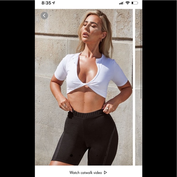 PrettyLittleThing Tops - Pretty Little Thing Crop twist front shirt